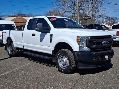 Oxford White 2022 Ford F-250 XL