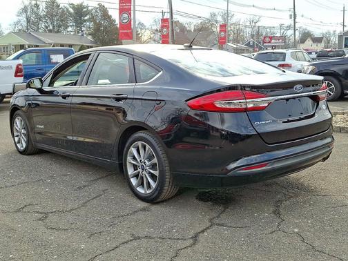 2017 Ford Fusion Hybrid S
