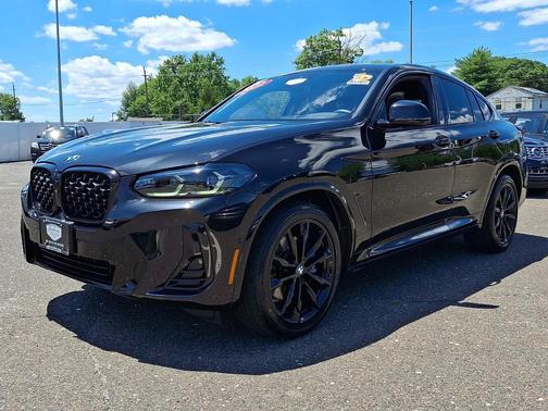 Black Sapphire Metallic 2022 BMW X4 xDrive30i