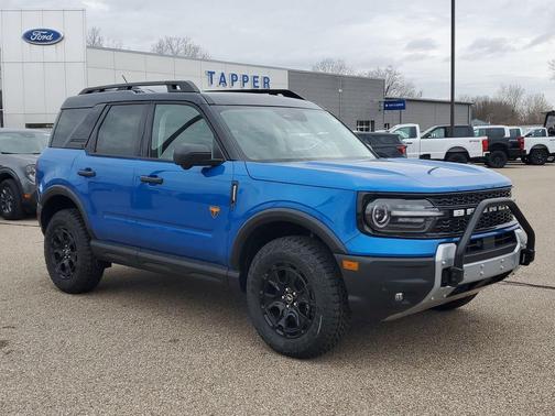 Velocity Blue Metallic 2025 Ford Bronco Sport Badlands