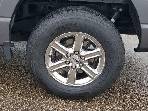 Carbonized Gray Metallic 2024 Ford F-150 XLT