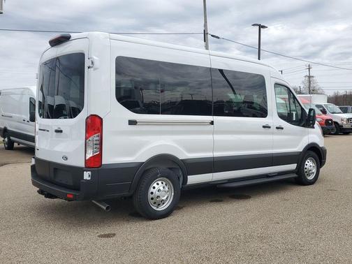 Oxford White 2026 Ford Transit-350 XL
