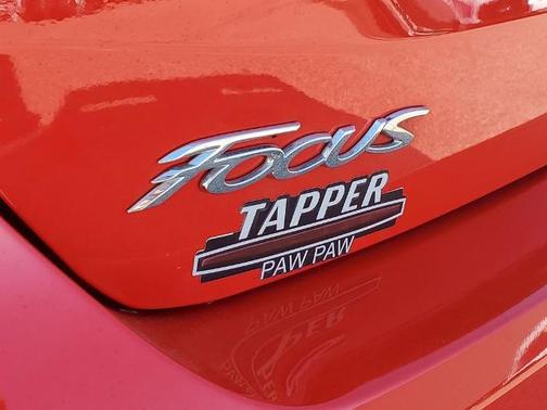 2017 Ford Focus ST BASE