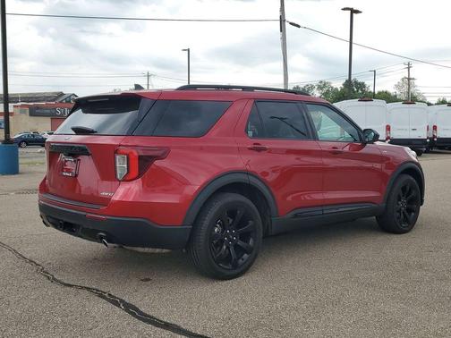 RAPID RED MET TINTED CC 2024 Ford Explorer ST-LINE