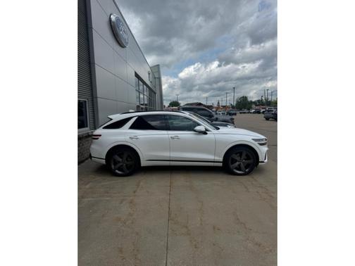 Uyuni White 2022 Genesis GV70 3.5T Sport