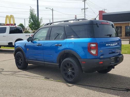 Velocity Blue Metallic 2025 Ford Bronco Sport Badlands