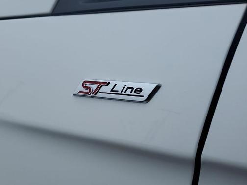 2024 Ford Edge ST-LINE