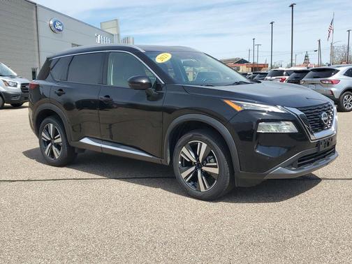 Black 2023 Nissan Rogue SL