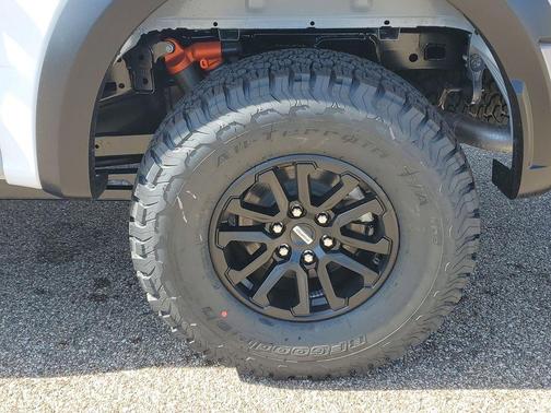 Oxford White 2026 Ford F-150 Raptor
