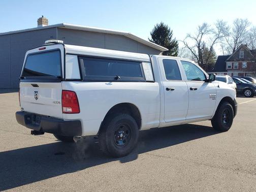 Bright White Clearcoat 2023 RAM 1500 Classic Tradesman