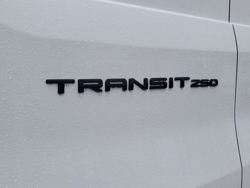 Oxford White 2026 Ford Transit-250 148 WB Medium Roof Cargo