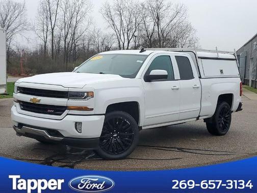 Summit White 2019 Chevrolet Silverado 1500 LD LT
