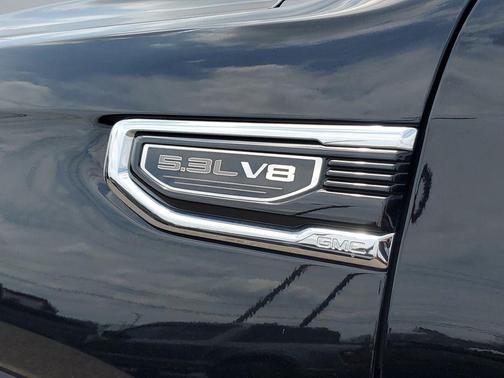 Onyx Black 2022 GMC Sierra 1500 SLT