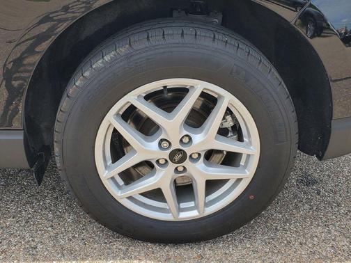 Agate Black Metallic 2024 Ford Edge SEL