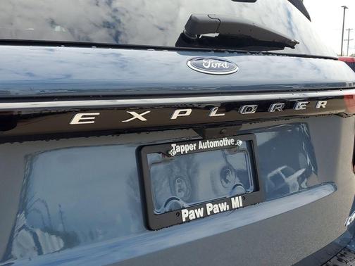 Vapor Blue 2026 Ford Explorer Active