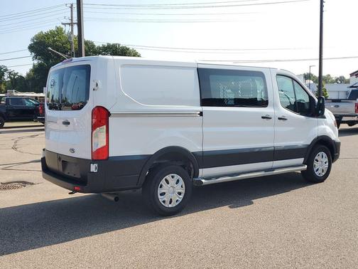 Oxford White 2024 Ford Transit-250 Base