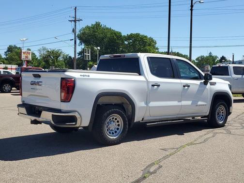 Summit White 2024 GMC Sierra 1500 Pro