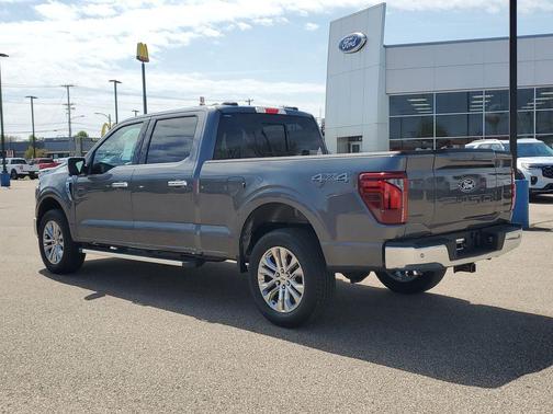 Carbonized Gray Metallic 2026 Ford F-150 Lariat