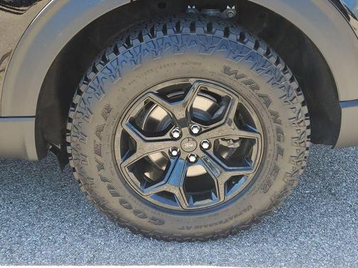 Agate Black Metallic 2023 Ford Explorer Timberline
