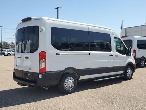 Oxford White 2026 Ford Transit-350 XL