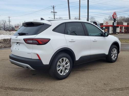 Oxford White 2026 Ford Escape Active