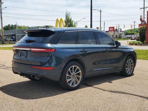 Flight Blue 2022 Lincoln Corsair Grand Touring