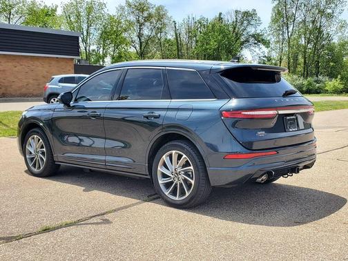Flight Blue 2022 Lincoln Corsair Grand Touring