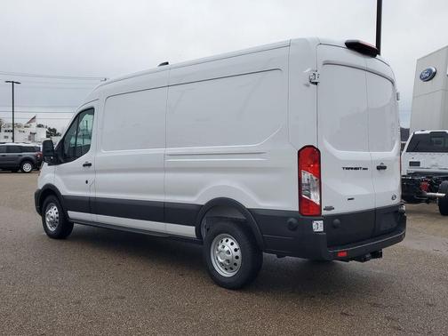 Oxford White 2026 Ford Transit-250 148 WB Medium Roof Cargo