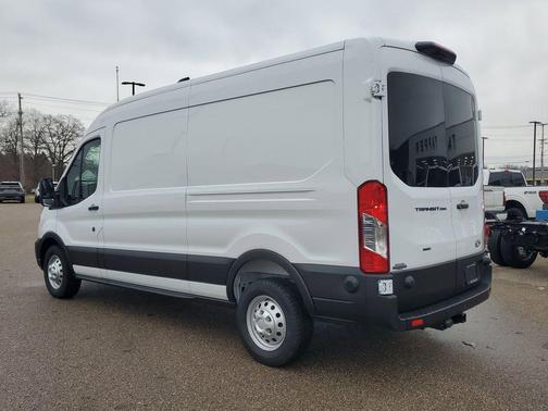Oxford White 2026 Ford Transit-250 148 WB Medium Roof Cargo