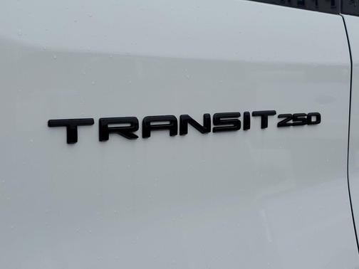 Oxford White 2026 Ford Transit-250 148 WB Medium Roof Cargo