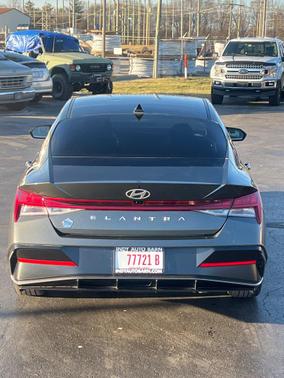 2025 Hyundai ELANTRA SEL