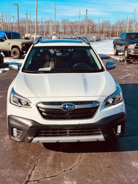 2022 Subaru Outback Touring