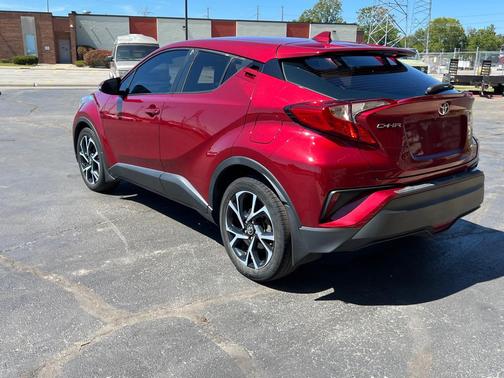 2018 Toyota C-HR XLE Premium