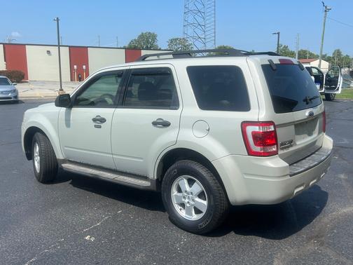 2009 Ford Escape XLT
