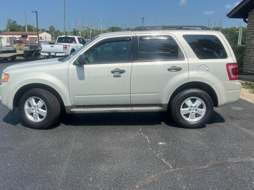 2009 Ford Escape XLT