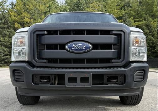 Oxford White 2016 Ford F-350 XL