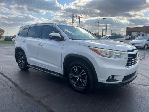2016 Toyota Highlander XLE