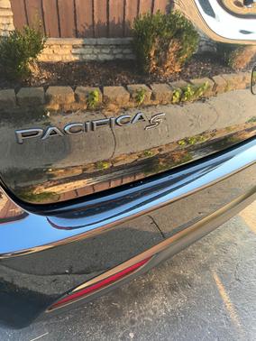 2022 Chrysler Pacifica Hybrid Touring L