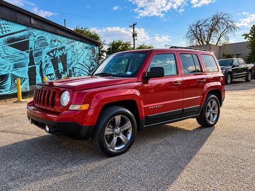 Deep Cherry Red Crystal Pearlcoat 2015 Jeep Patriot Latitude SUV