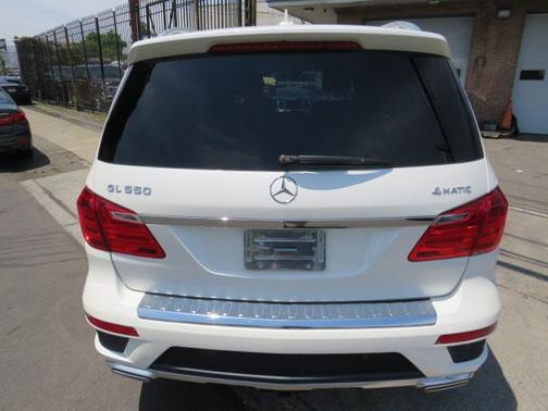 2015 Mercedes-Benz GL-Class GL 550
