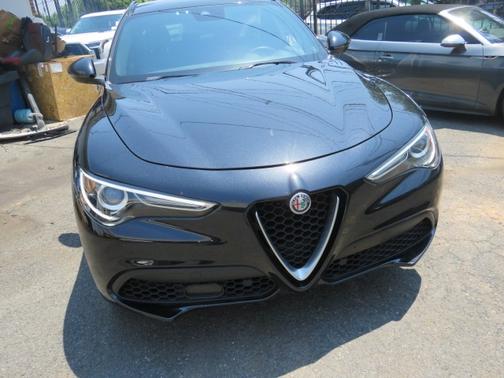 2018 Alfa Romeo Stelvio Ti Sport