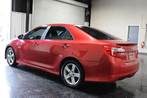 Red 2012 Toyota Camry SE