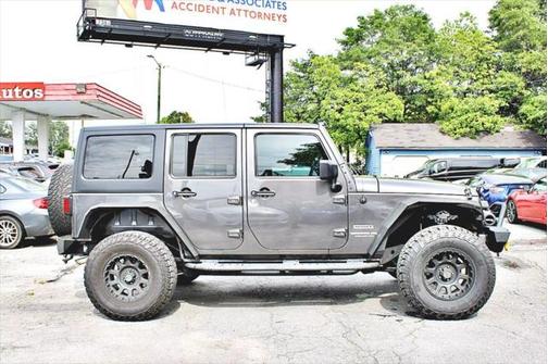 2017 Jeep Wrangler Unlimited Sport