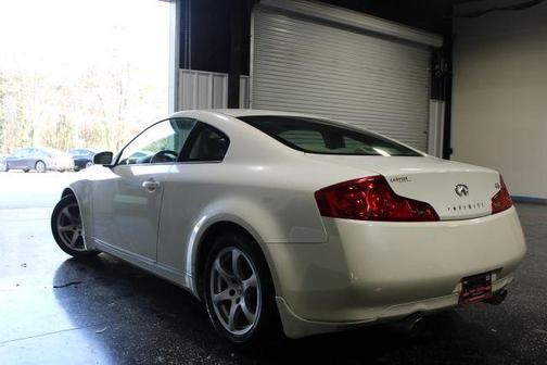Ivory Pearl 2007 INFINITI G35 Base