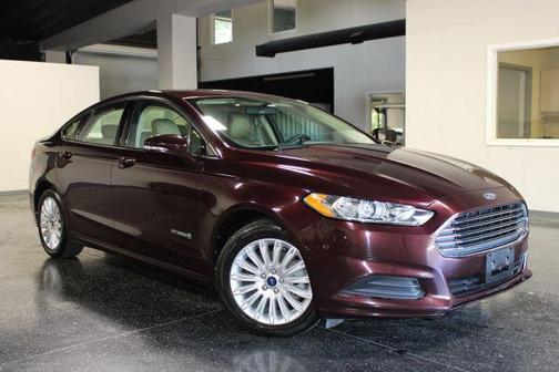 2013 Ford Fusion Hybrid SE