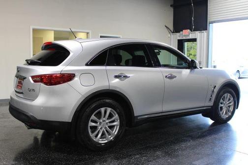 Liquid Platinum 2014 INFINITI QX70 Base
