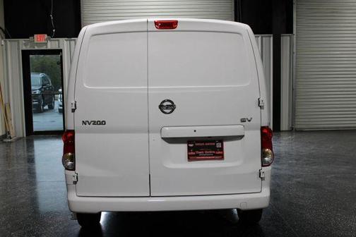 Cloud White 2018 Nissan NV200 SV