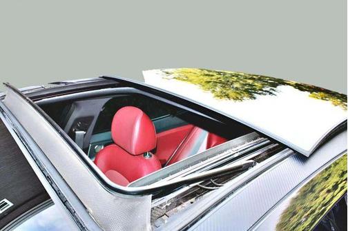 Black 2018 Kia Stinger GT2