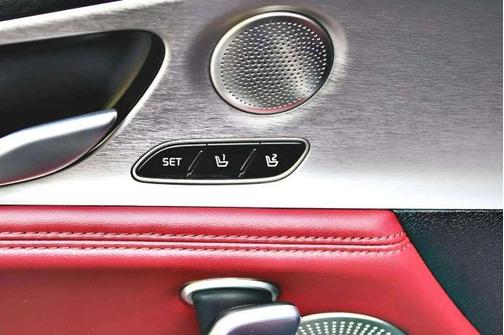 Black 2018 Kia Stinger GT2