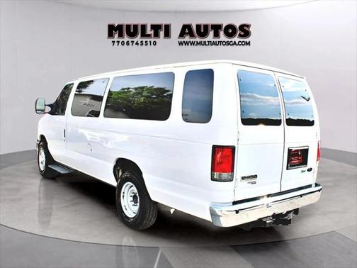 2014 Ford E350 Super Duty XLT
